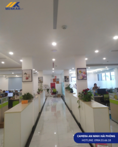 thi-cong-he-thong-wifi-unifi-toan-bo-nha-may-creative-light-tai-hai-duong