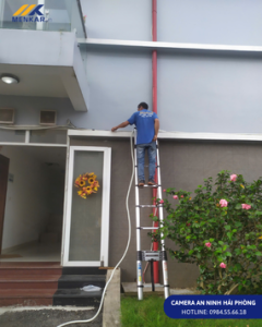 thi-cong-he-thong-wifi-unifi-toan-bo-nha-may-creative-light-tai-hai-duong